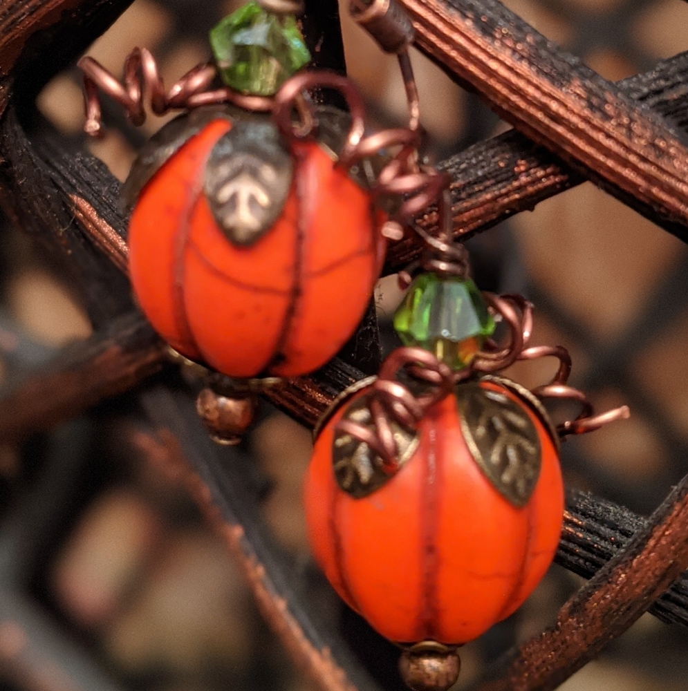 Pumpkin drop earrings - Picture 2 of 3